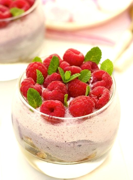 Raspberry & Blueberry Mousse ( R E C I P E )