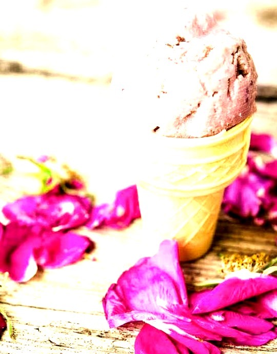Homemade Rose Petals Ice Cream