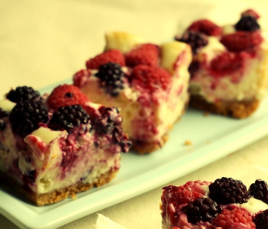 Recipe: Wild Berry Cheesecake Bars