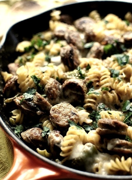 Skillet Pasta with Chicken Sausages and a Creamy Roasted Green Pepper Sauce
