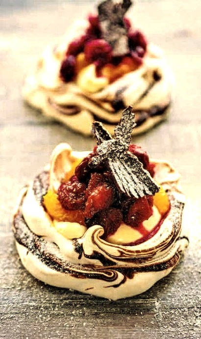 Mini Cranberry, Orange And Chocolate PavlovasSource