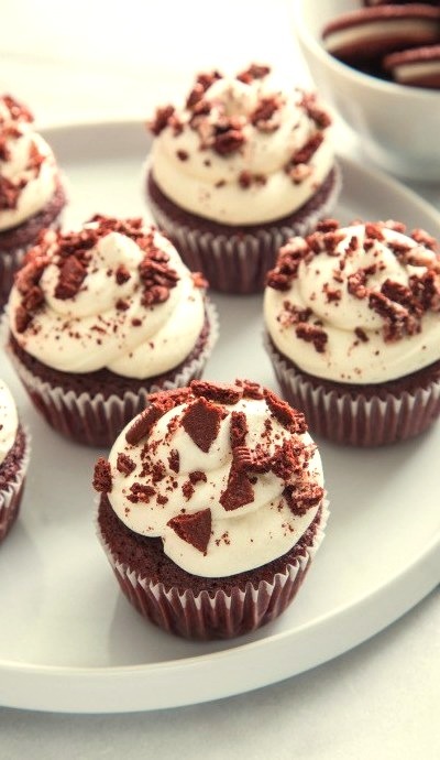 Red Velvet Oreo Cupcakes My Baking Addiction
